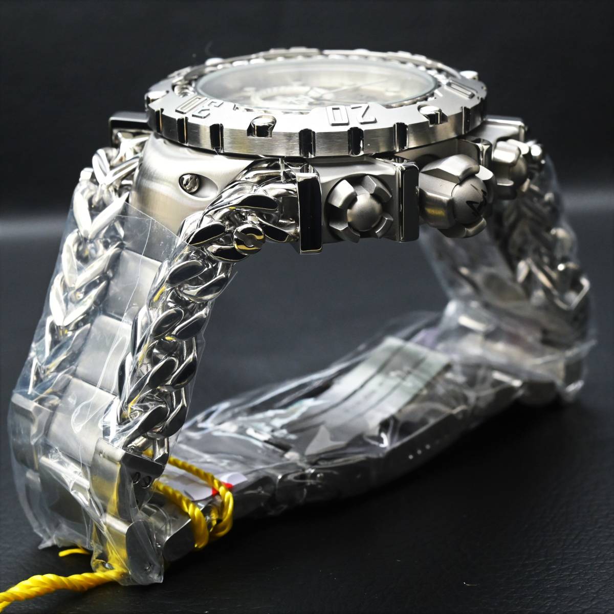 INVICTA インビクタ『Reserve Gladiator 38359』 電池式 隕石 INVICTA インビクタ『Reserve Gladiator 38359』 電池式 隕石