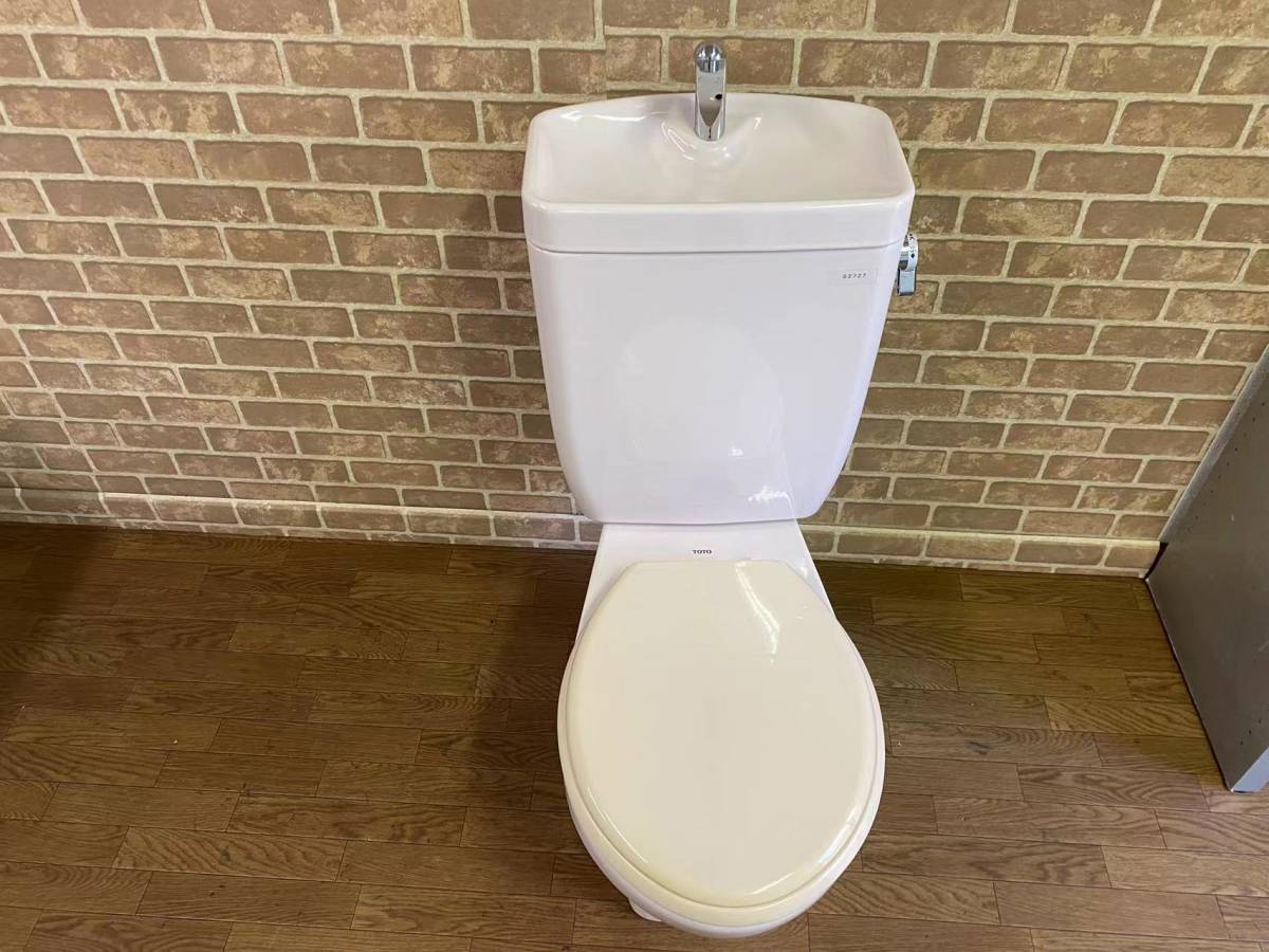 Yahoo!オークション - 普通便座付TOTO トイレ便器(床下排水 Yahoo!オークション - 普通便座付TOTO トイレ便器(床下排水