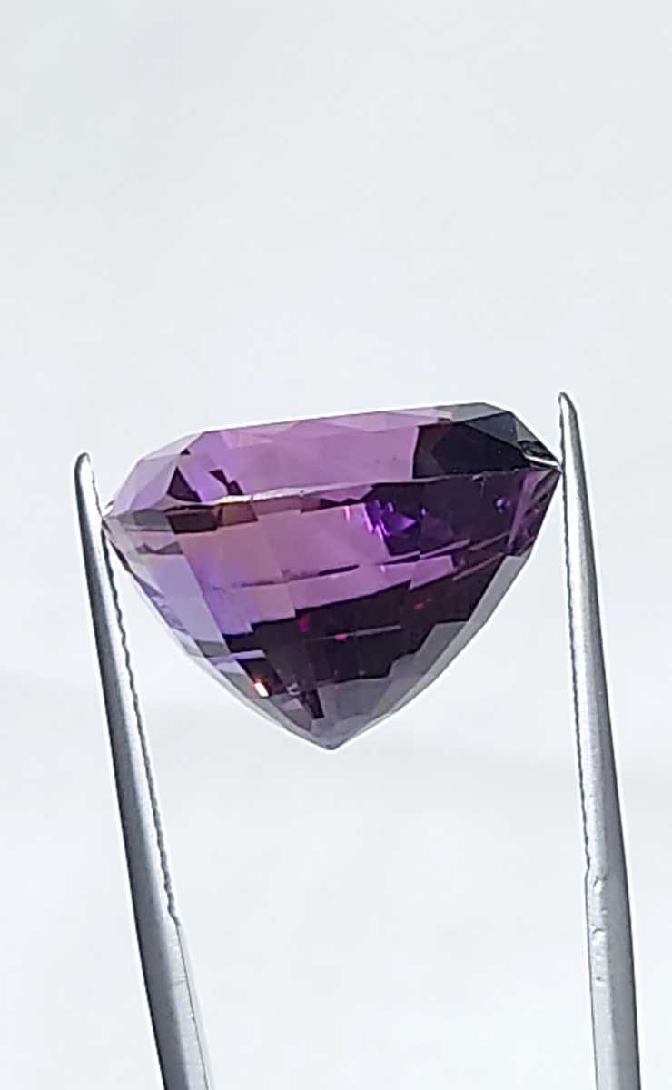 アメジスト　25.73ct　トリリ　ルース　微細なカケ（LA-5628）_画像6