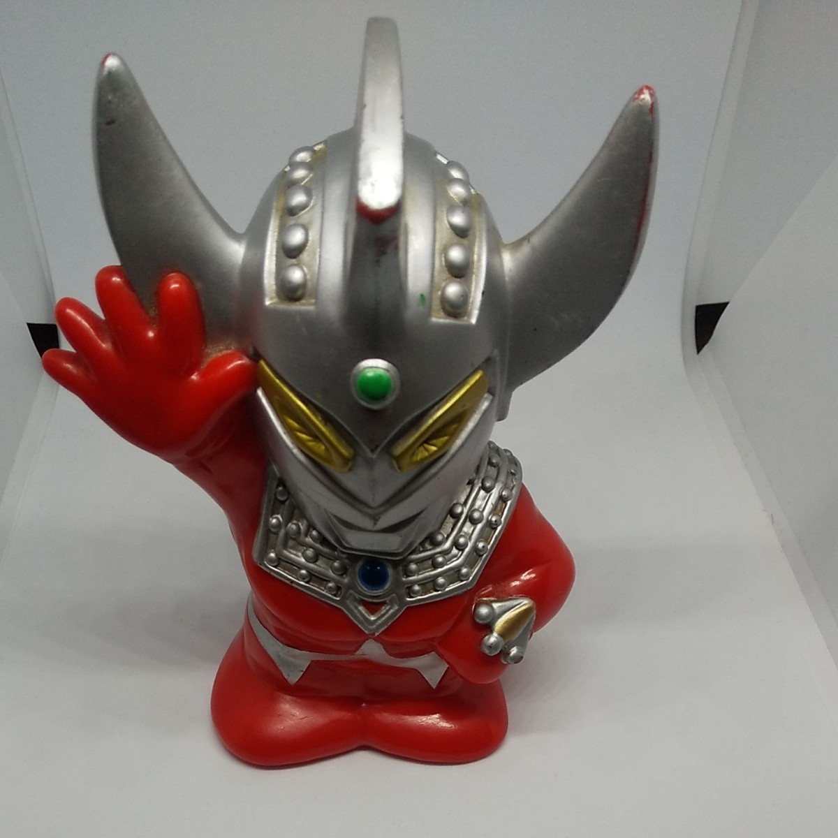 ソフビ ウルトラマン貯金箱