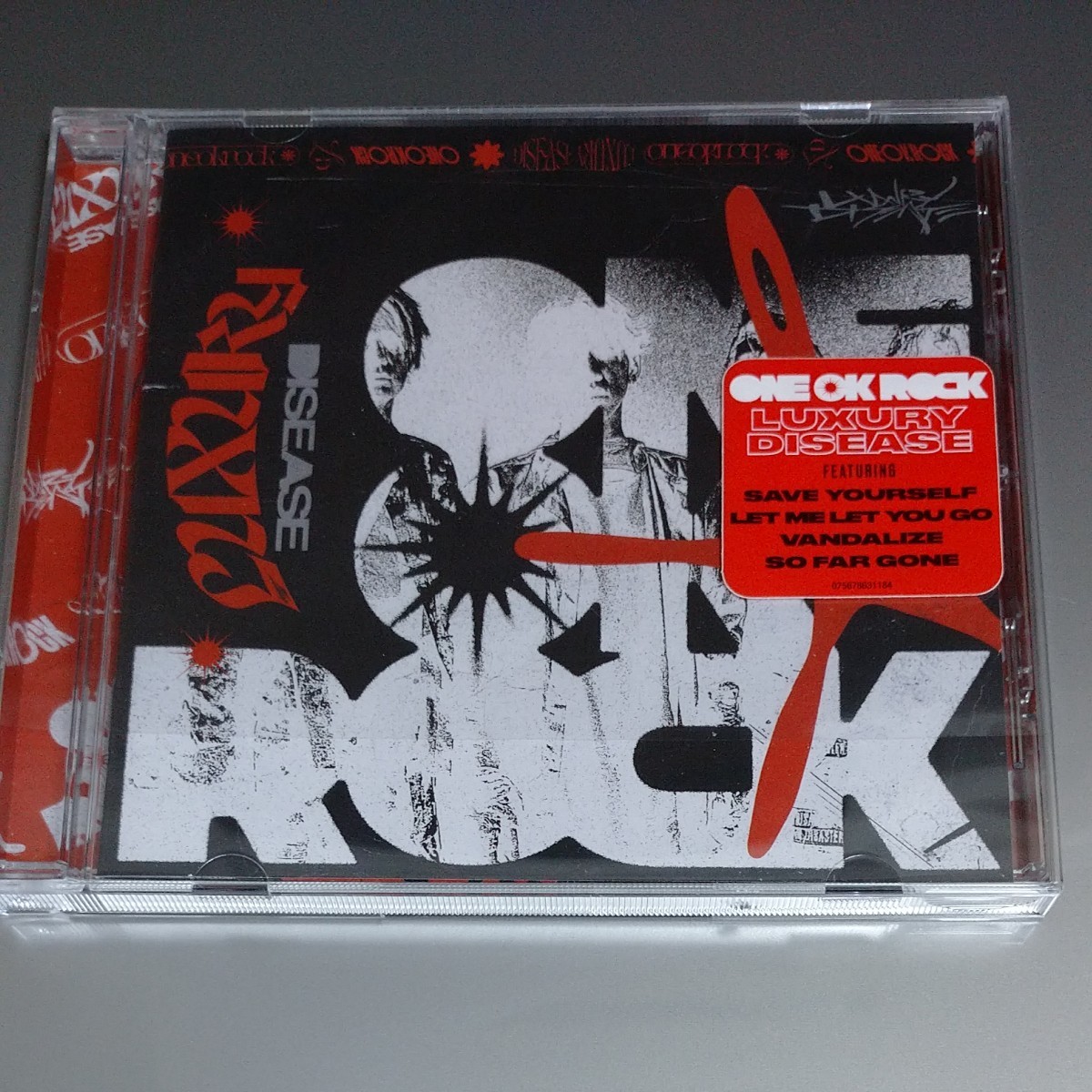 ONE OK ROCK Luxury Disease International Version 輸入盤
