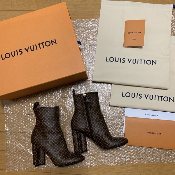 明細書有 LOUIS VUITTON ルイヴィトン シルエット ライン アンクル