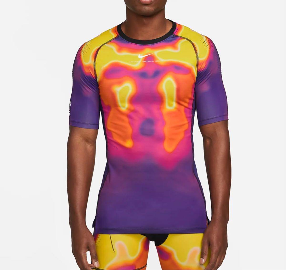 NIKE x NOCTA【Short-Sleeve Base Layer Top】XXLサイズ NIKE x NOCTA【Short-Sleeve Base Layer Top】XXLサイズ
