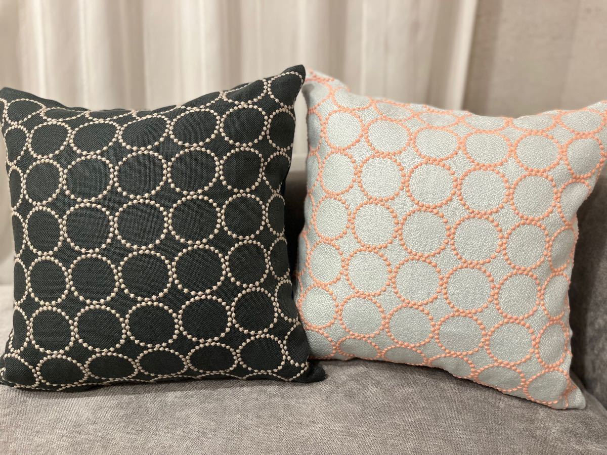 ミナペルホネンハンドメイド 端切れ合わせのクッションカバー ヌード