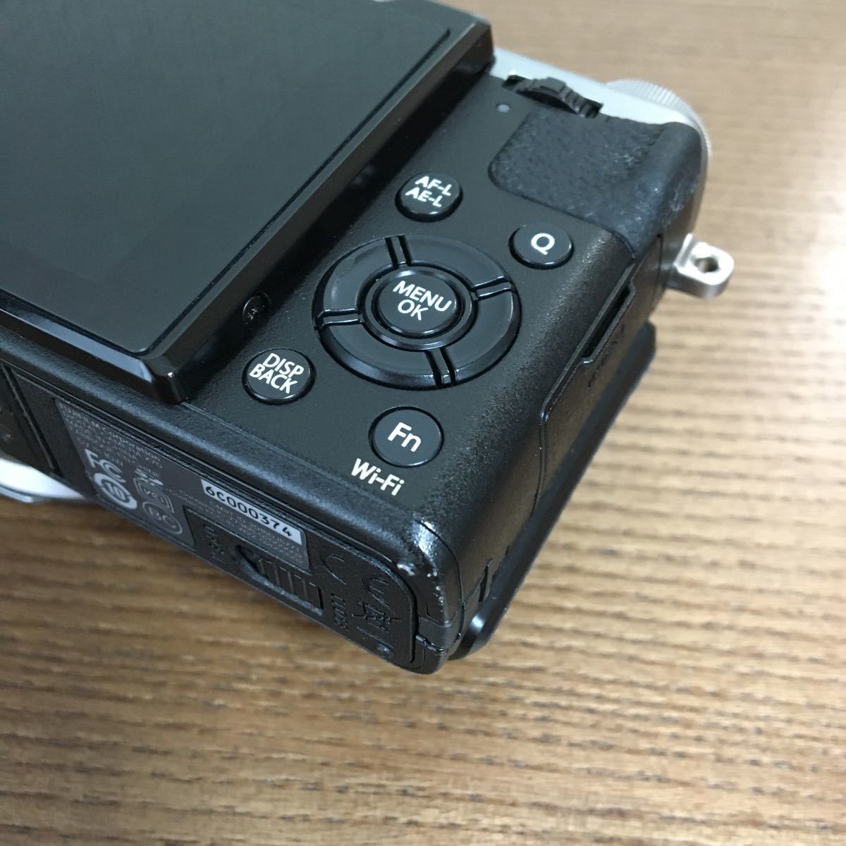 FUJIFILM フジフィルム X70 シルバー|Yahoo!フリマ(旧PayPay FUJIFILM フジフィルム X70 シルバー|Yahoo!フリマ(旧PayPay