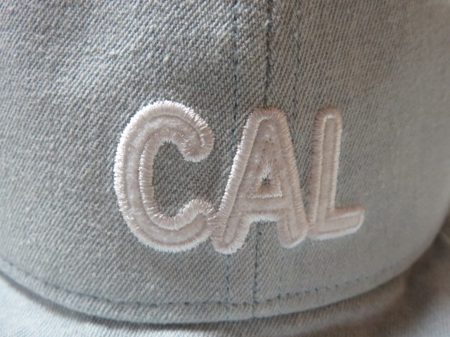 GU ジーユー CAL キャップ 帽子 ぼうし サイズフリー 後部でサイズ調整ができます　美品_画像2