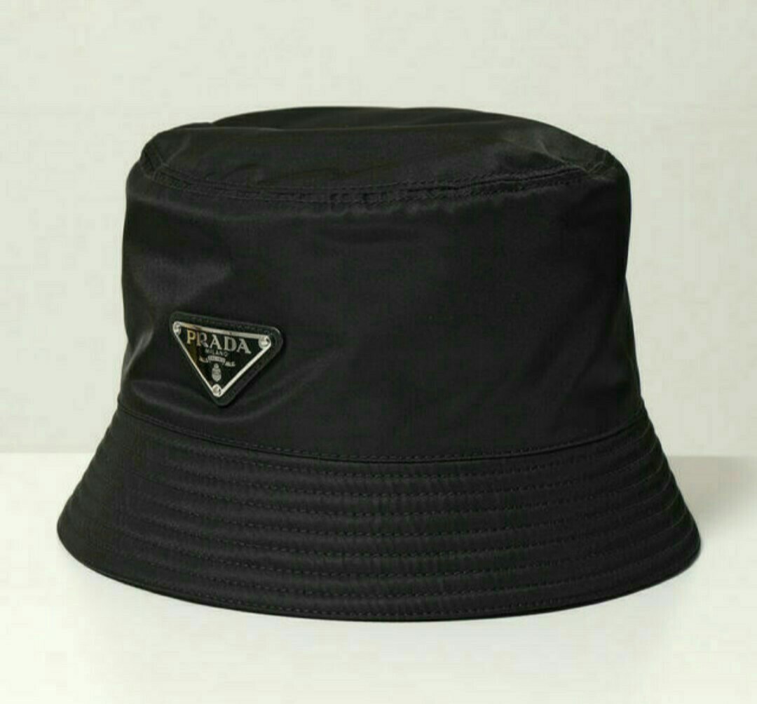 してあげま PRADA バケハの通販 by オウチ マキ's shop|プラダなら