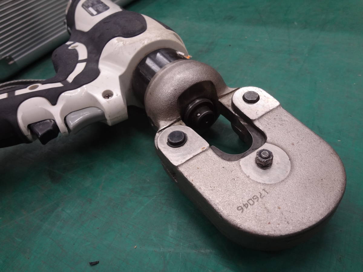 泉精器 充電式 電動油圧式 圧着工具 REC-Li150 ERobo 14.4V コードレス/カシメ/IZUMI/配線工事/電設工具/圧着器/イズミ【2】