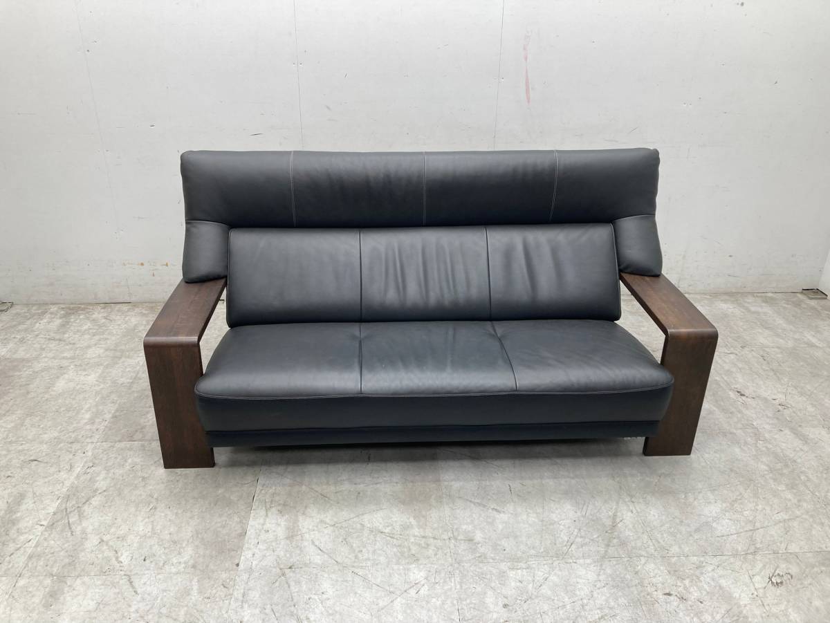 TG241A43◇展示品美品◇カリモク家具 karimoku◇3人掛けソファ