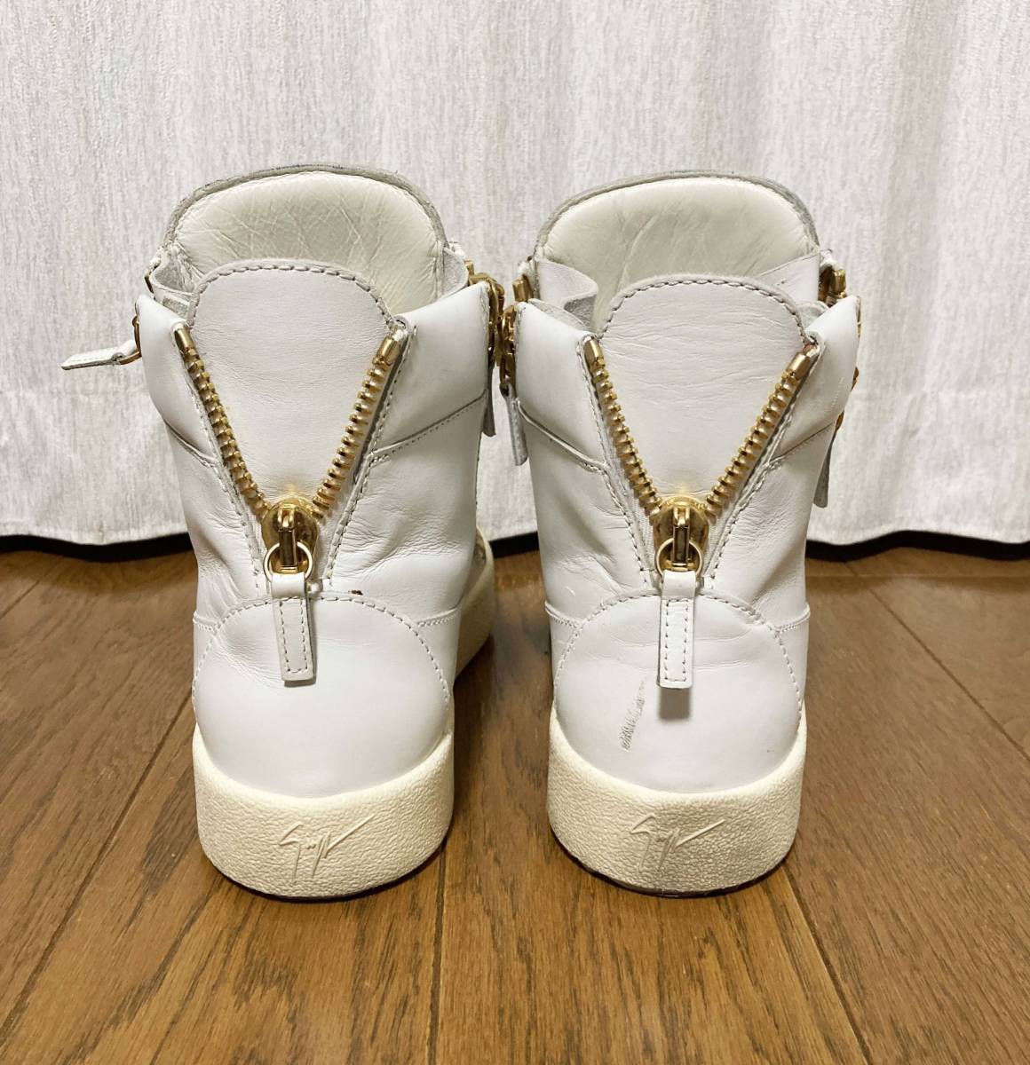  beautiful goods [GIUSEPPE ZANOTTI] 5 ream gold chain side Zip is ikatto sneakers 40 white Italy made Giuseppe Zanotti 