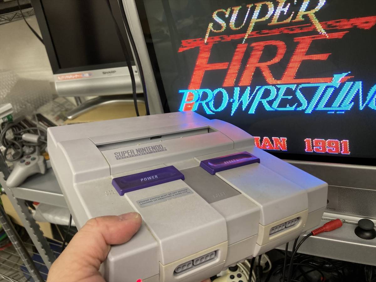 北米版スーパーファミコン本体 Super Nintendo SNES本体 動作品 北米版スーパーファミコン本体 Super Nintendo SNES本体 動作品