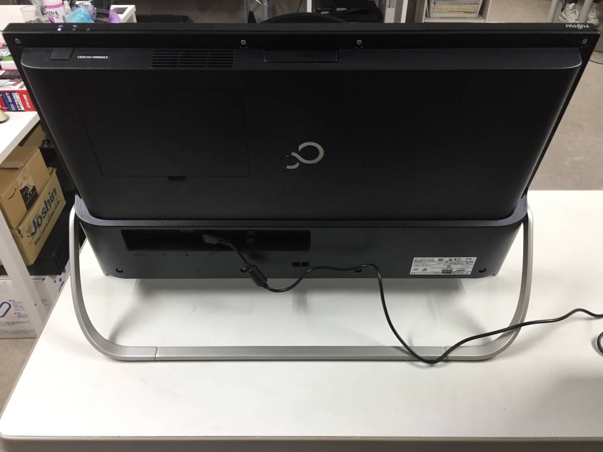 爆速*第7世代*【富士通】ESPROMO FH70/B3 / Core i7-7700HQ / 8GB