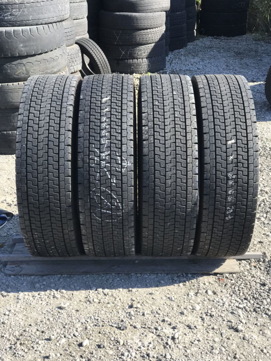 2075 ヨコハマ　295/80R22.5 スタッドレス4本セット