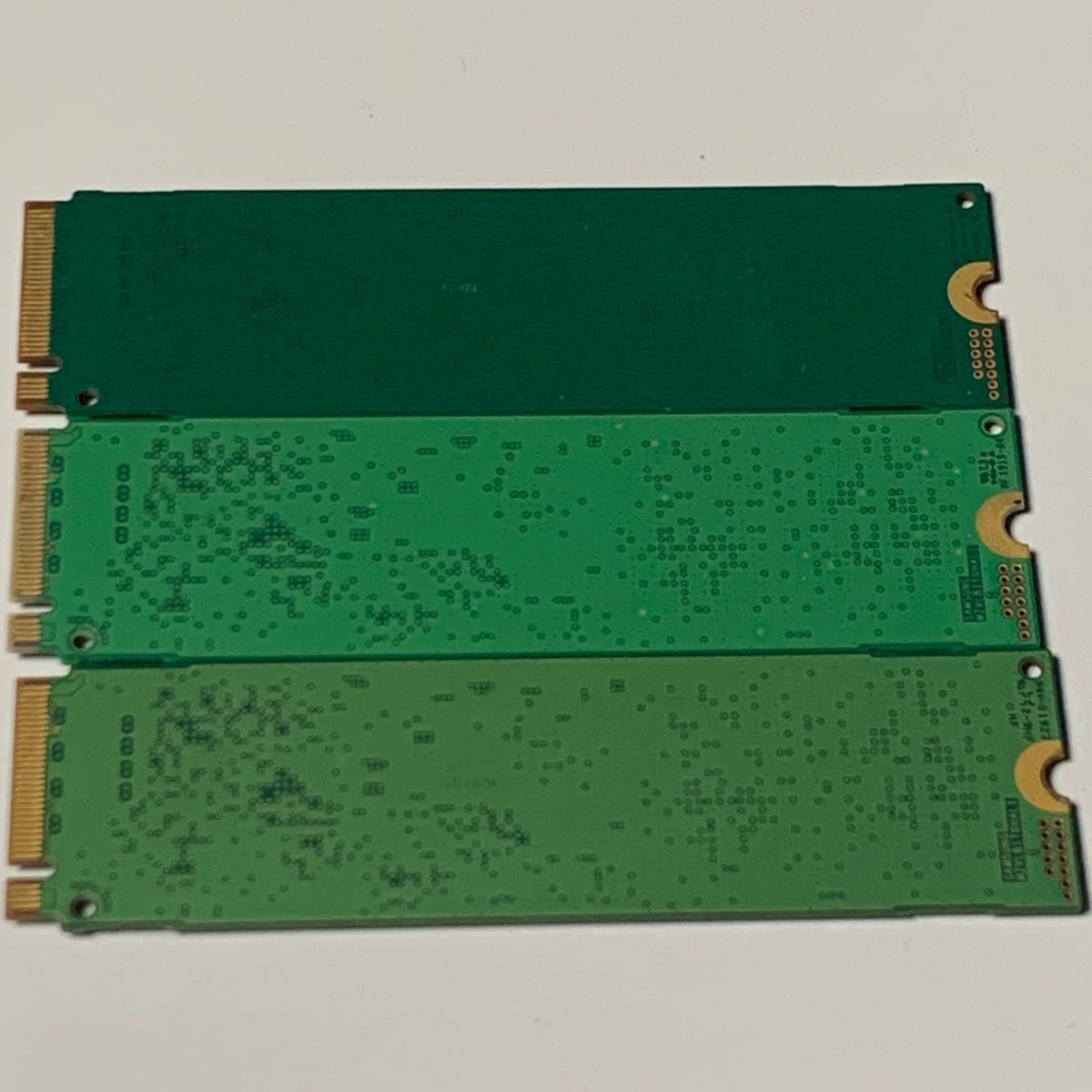 SAMSUNG NVMe M 2 SSD 256GB 3枚 MZVLB256HAHQ-000H1 MZ-VLB2560 SAMSUNG NVMe M 2 SSD 256GB 3枚 MZVLB256HAHQ-000H1 MZ-VLB2560