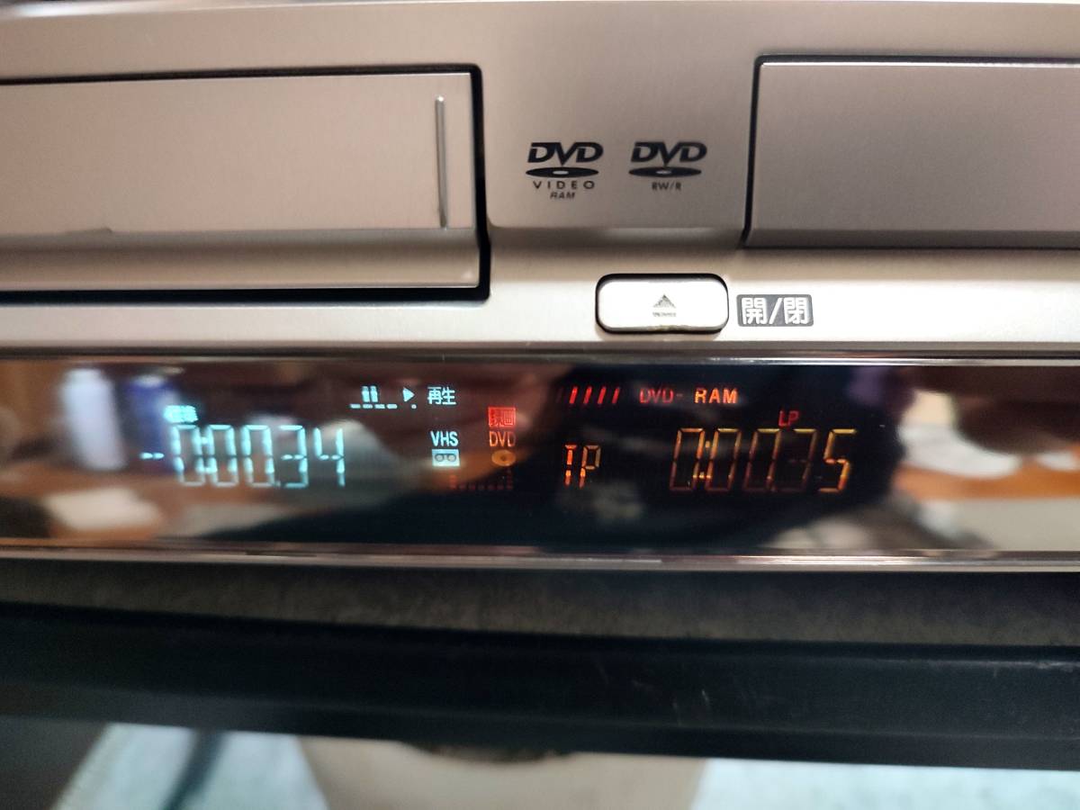 Panasonic DMR-ES30V ☆整備済み☆ ダビングに♪ VHSビデオ一体型DVD