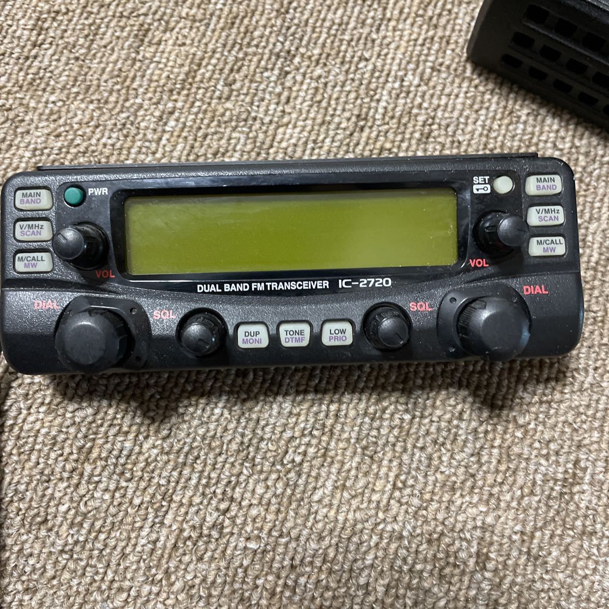 ICOM アイコム アマチュア無線機 フロントセパレート式 IC-2720