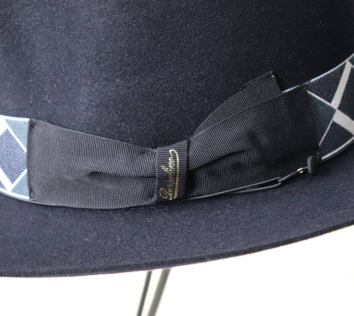 70 400円新品タグ付き【ボルサリーノ×THE BOGART 】希少 俳優 70 400円新品タグ付き【ボルサリーノ×THE BOGART 】希少 俳優