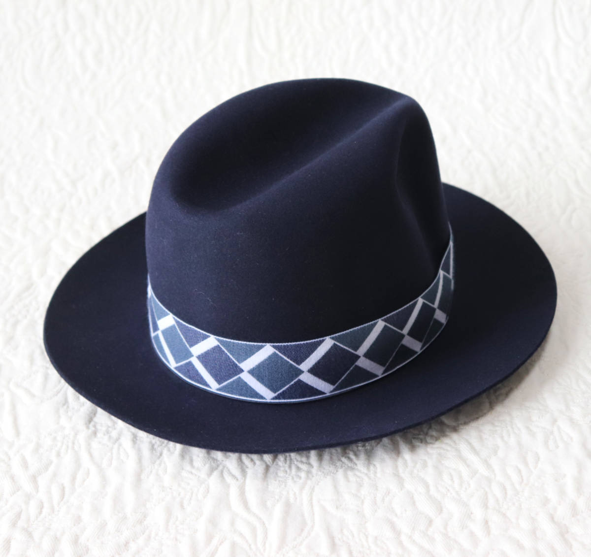 70 400円新品タグ付き【ボルサリーノ×THE BOGART 】希少 俳優 70 400円新品タグ付き【ボルサリーノ×THE BOGART 】希少 俳優