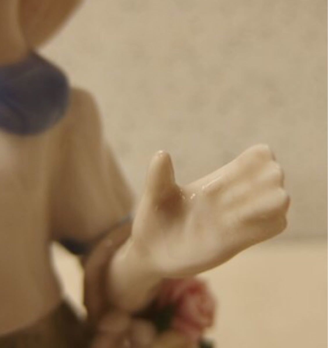 本日特別価格 G088  ポーセリンドール 陶器人形/フィギュリン 花かごを持った少女/H25cm程度/LLADRO リヤドロ