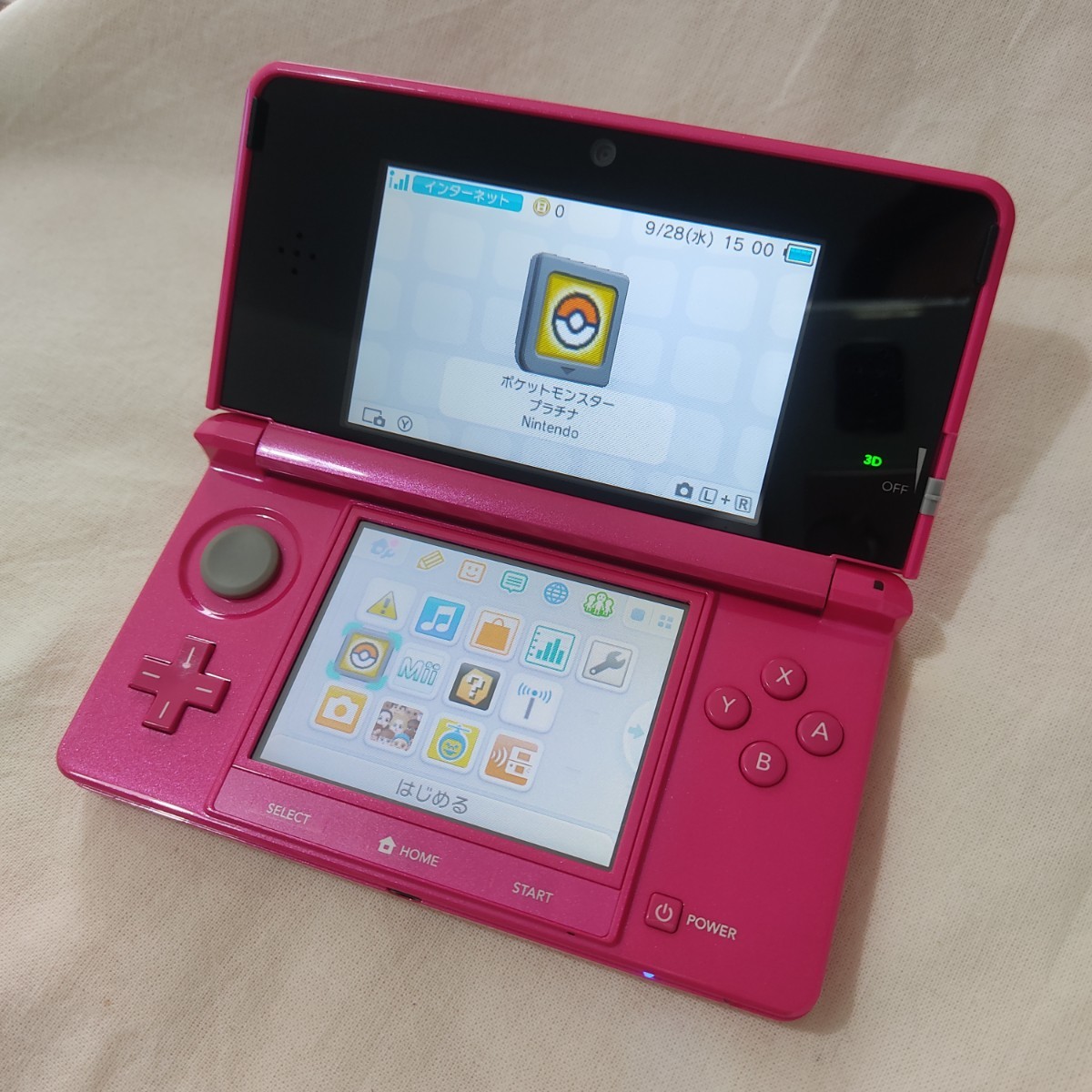ニンテンドー 3DS グロスピンク 動作確認済 純正充電器付 Nintendo