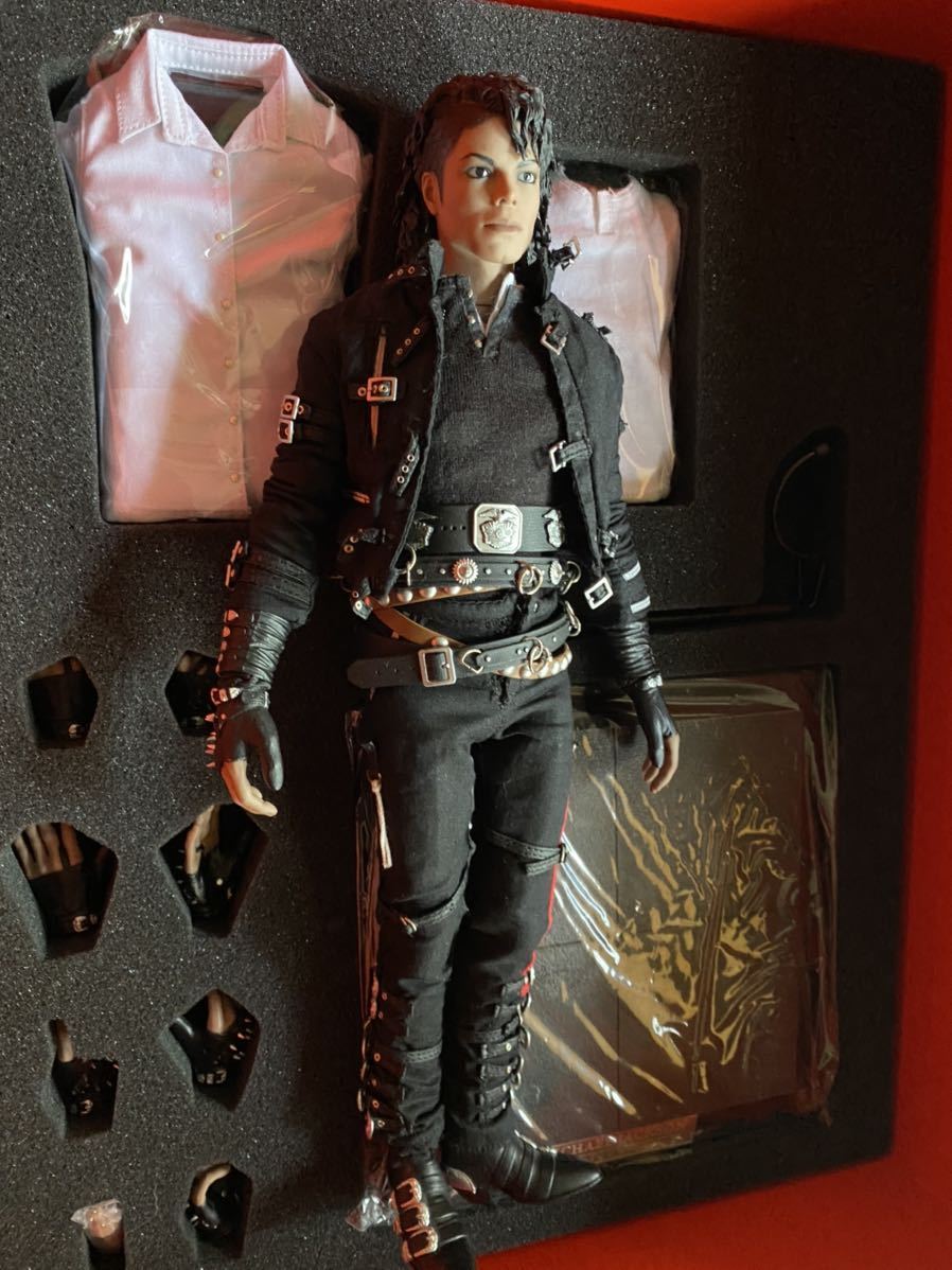 ホットトイズ(HOTTOYS) マイケル・ジャクソン バッド BAD版 1/6