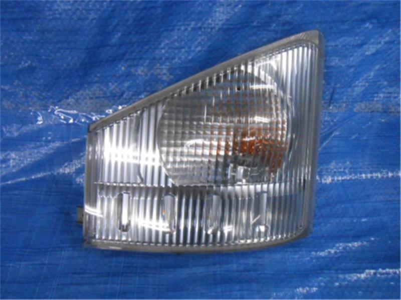  Isuzu large original Forward { FSR90S2 } left clearance lamp P31400-20011157