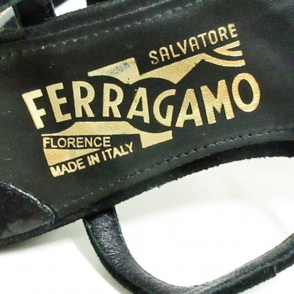 サルバトーレフェラガモ SalvatoreFerragamo サンダル 5 1/2 D - スエード 黒 サイズ:5 2/1 靴_画像5