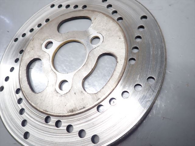 βDC30-2 Suzuki Vecstar 125 CF42A (H15 year ) original front brake disk rotor step attaching have! distortion less! thickness 3.5mm outer diameter 18cm
