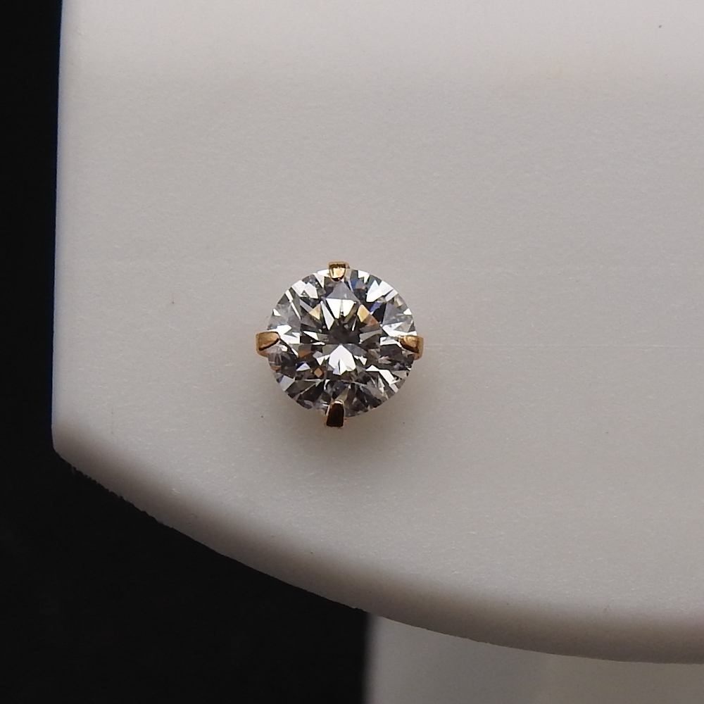 美品 K18YG ピアス D0.257/0.262ct J/E-I1-G 中宝ソ×2 イエロー