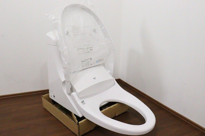 一体型シャワートイレ用タンク2020年製手洗いなしリモコン付き
