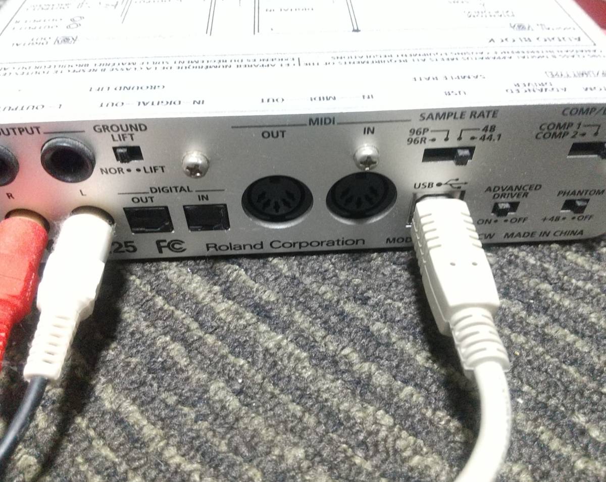 美品 ローランド USBオーディオインターフェース Cakewalk UA-25EX
