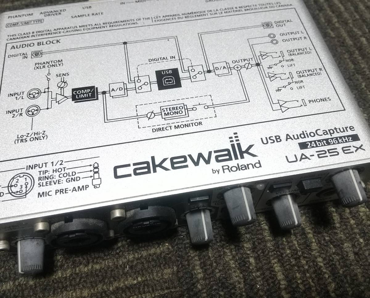 美品 ローランド USBオーディオインターフェース Cakewalk UA-25EX
