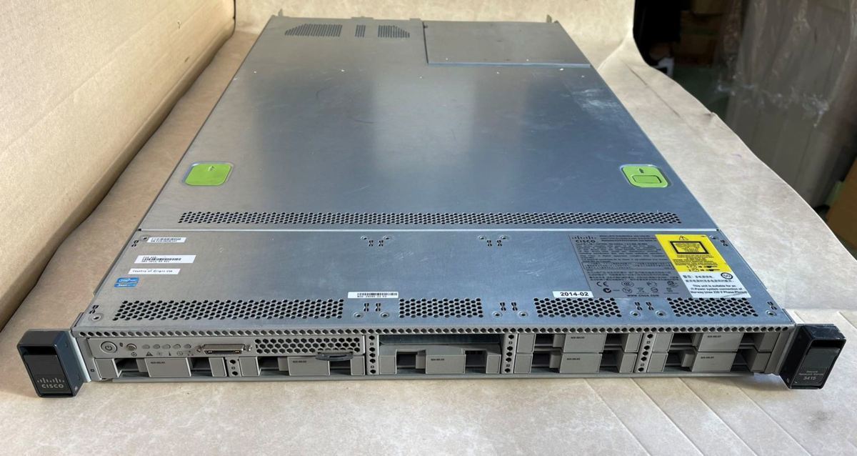 安価 ワタナベ Cisco サーバー シスコ UCS 通電確認 メモリ4GB×4枚 2.4