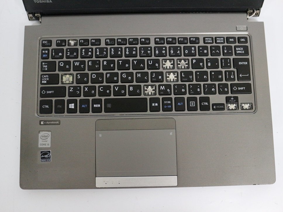 ジャンク品 ノートパソコン 13.3インチ 東芝 dynabook R63/P PR63PBAA637AD71 Core i5 第5世代 4GB HDD無 USB3.0対応 起動確認済 代引き可_画像4