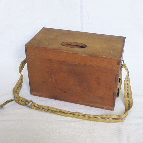 木製 釣り道具 タナゴ 魚籠 水箱 ビク 餌箱 木箱 エサ入れ箱 合切箱 古 