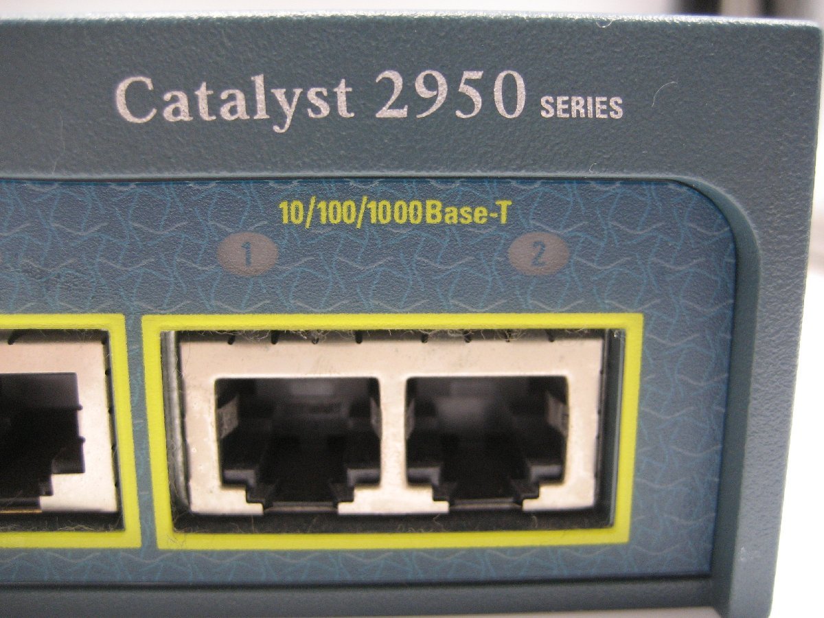 Cisco/シスコ Systems◎Catalyst 2950 Series◎WS-C2950T-24◎24ポート◎Ciscoスイッチ◎初期化済み（レイヤ２） K1340_画像2