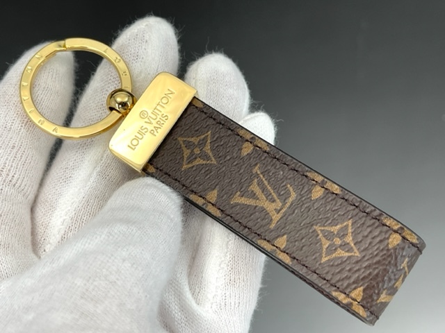 Louis Vuitton, M65221, Dragonne Key Holder Keychain, Monogram USED