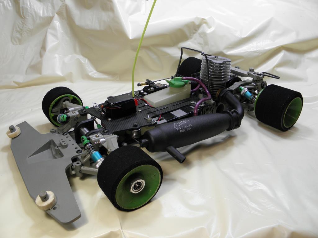 Yahoo!オークション - BMT 95R 1/8 GP レーシングカー メガSX21 Yahoo!オークション - BMT 95R 1/8 GP レーシングカー メガSX21