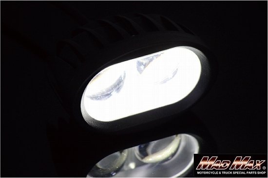 MADMAX 汎用 作業灯 LED 小型2灯式 フォグランプ 20W 12V-24V兼用/バイク トラック 乗用車 作業灯 ワークライト 補助灯【送料800円】_画像3