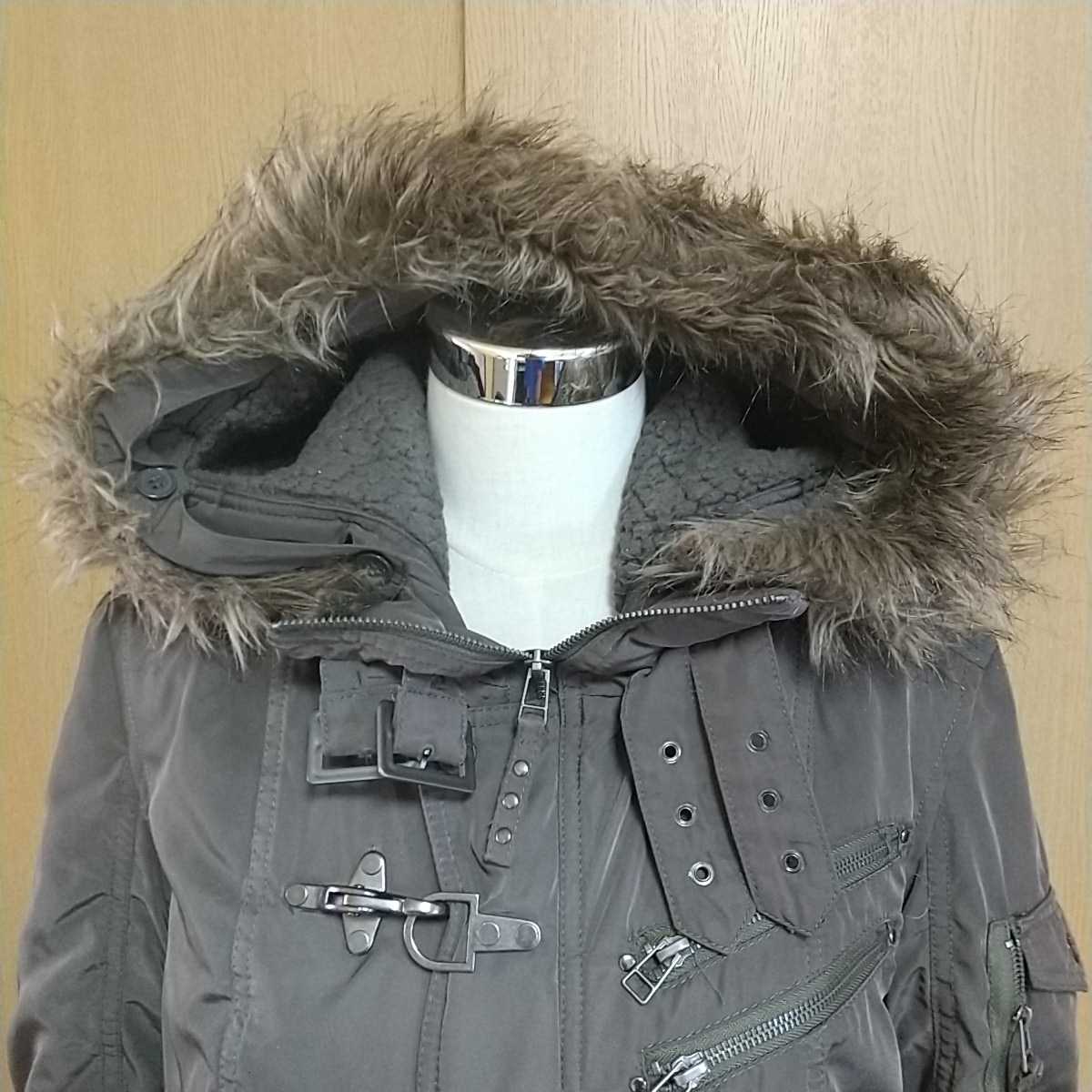 ( as good as new )VonDutch autumn winter thing liquidation price! fur removed possibility! metal fittings . good-looking! rib sleeve khaki color .. Mod's Coat size L**