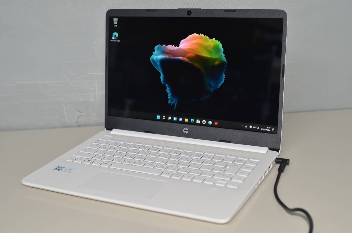 開封未使用美品 HP Laptop 14s-fq0521AU 14インチ CPU/AMD 3020e