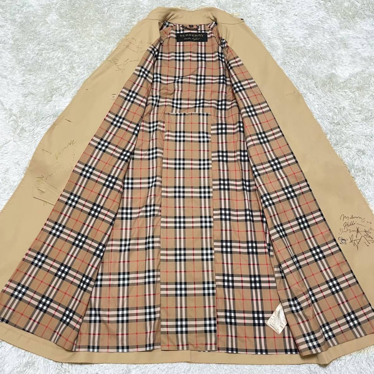 Yahoo!オークション - 《限定 超希少》極美品 Burberry Yahoo!オークション - 《限定 超希少》極美品 Burberry