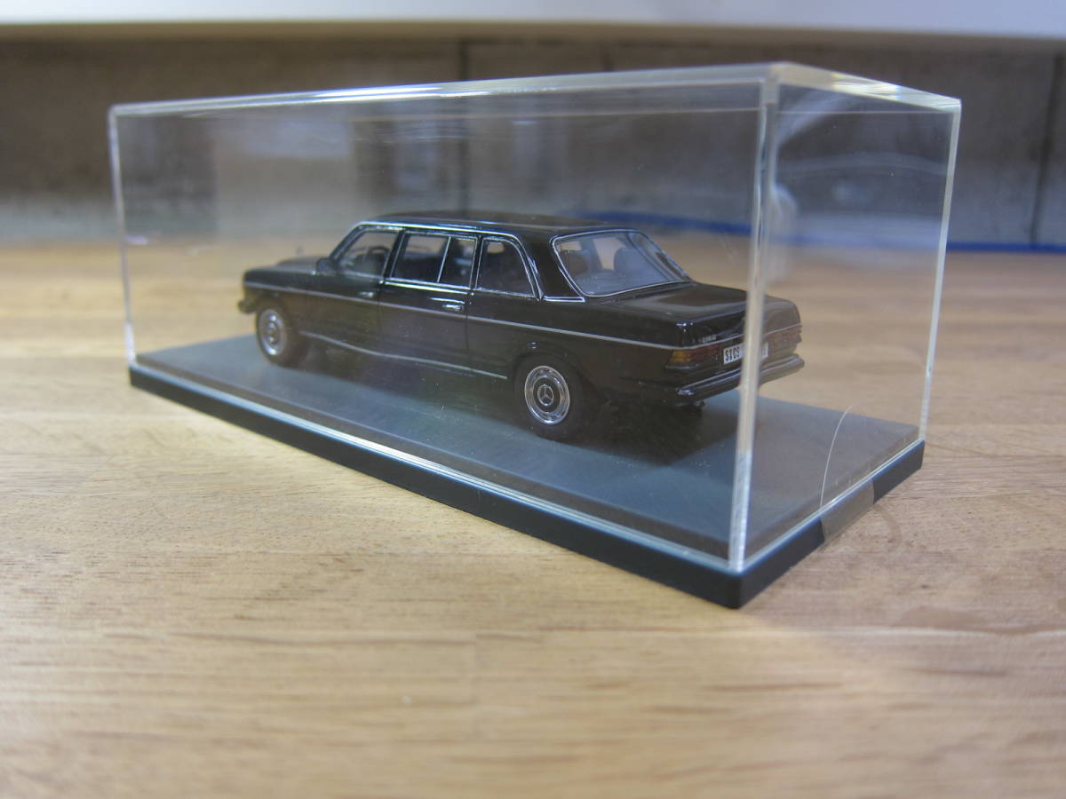 希少 未開封 NEO メルセデス・ベンツ W123 V123 Lang リムジン 1/43　_画像4