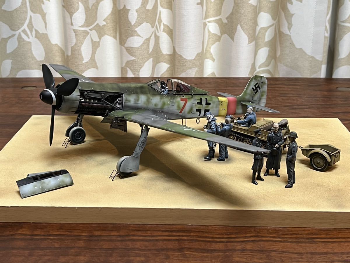 1/32 造形村リアルモデル製作Focke Wulf Ta152H-1 情景モデル ベース付