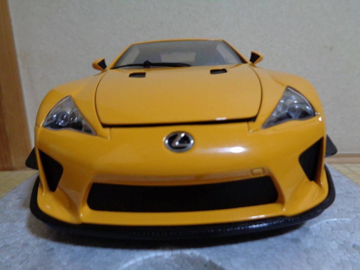 即決 激レア オートアート 1/18 レクサス LFA ニュルブルクリンク