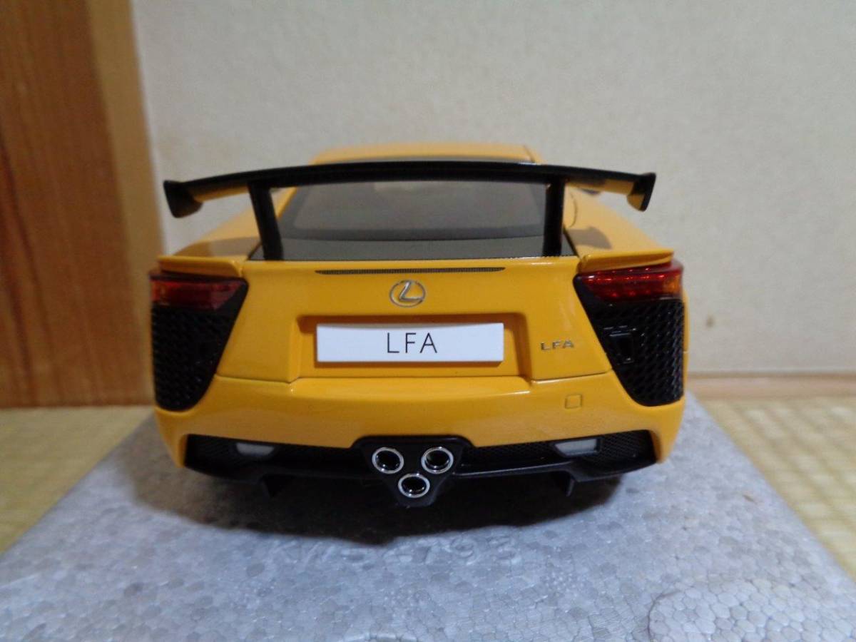即決 激レア オートアート 1/18 レクサス LFA ニュルブルクリンク
