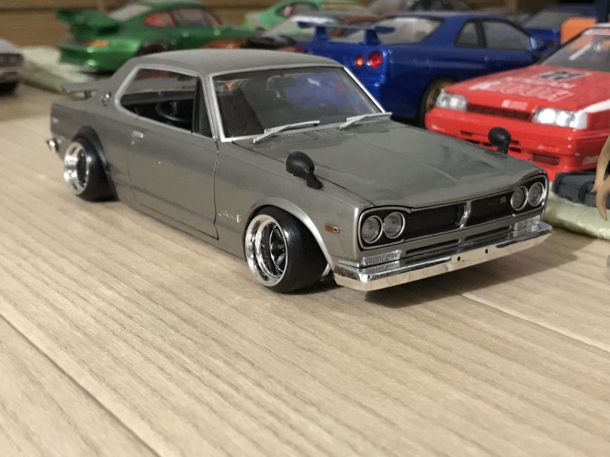 送料無料　プラモデル　完成品　1/24 日産　スカイライン　ハコスカ　旧車　街道レーサー　シャコタン　NISSAN SKYLINE_画像2