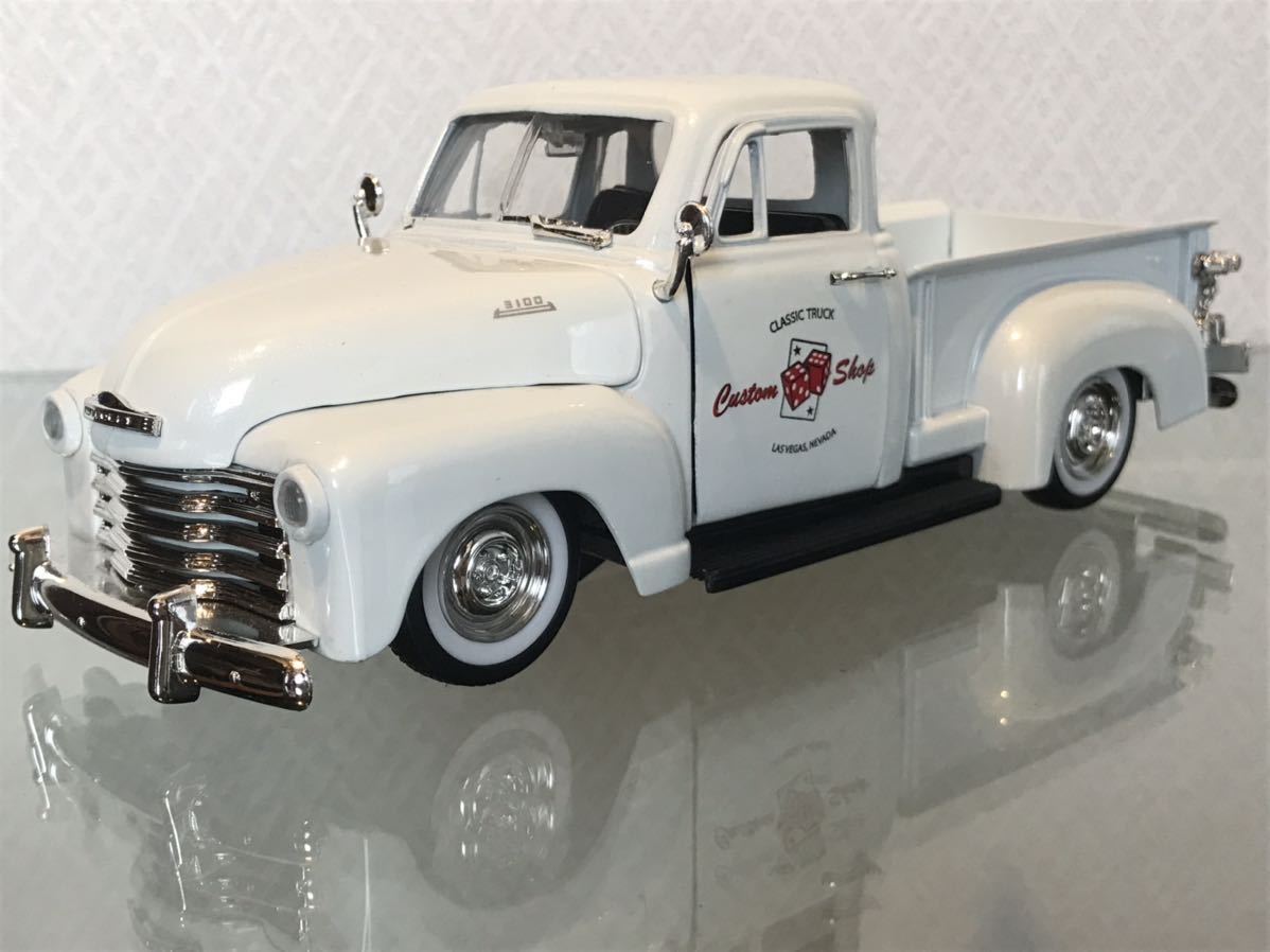 送料無料　1/24 シェビー ピックアップトラック 1953 ミニカー JADA TOYS CHEVY PICK UP TRUCK クラシックカー