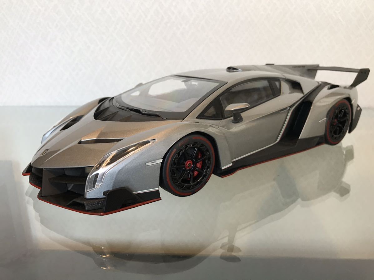 ランボルギーニ ヴェネーノ 1/18 (非売品) | www.lebarbacot.fr