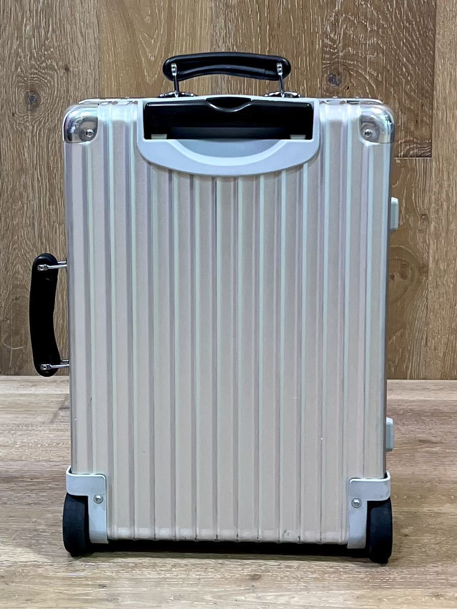 稀少 RIMOWA CLASSIC FLIGHT リモワ クラシックフライト 35L 2輪 稀少 RIMOWA CLASSIC FLIGHT リモワ クラシックフライト 35L 2輪